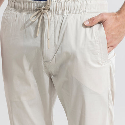 Strider Off-White Jogger