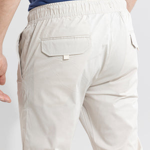 Strider Off-White Jogger
