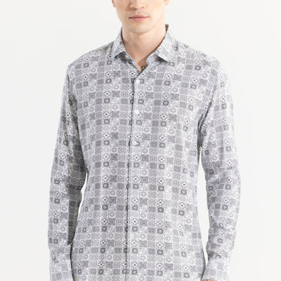 Imprint Motif White Shirt