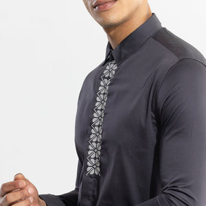 Square Embrioded Black Shirt