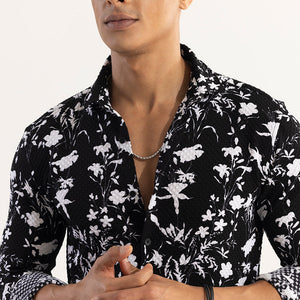 Begonia Black Shirt
