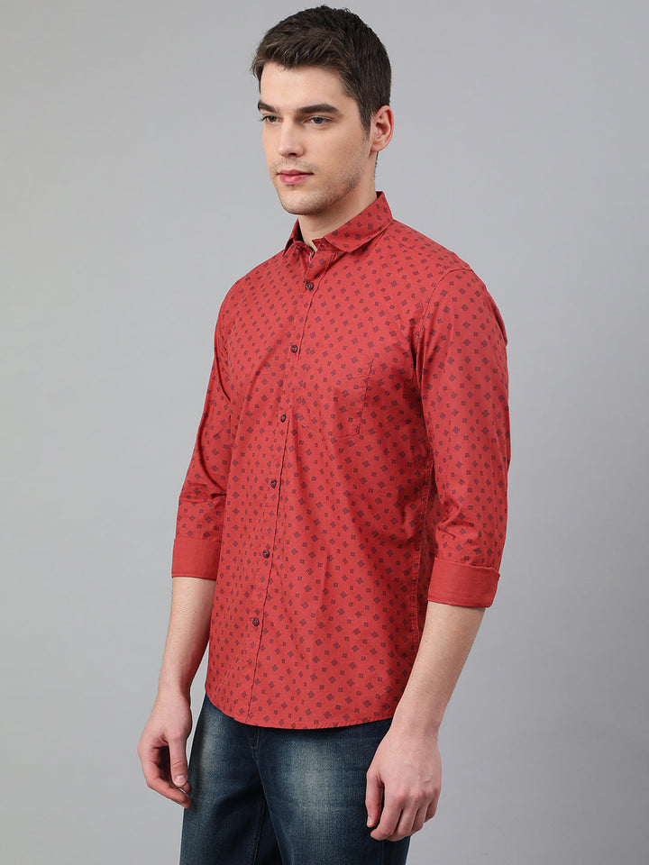 Men Rust Standard Fit Printed Casual Shirt