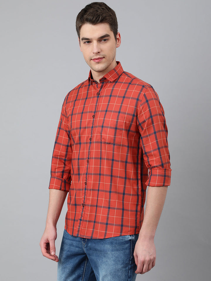 Men Rust Standard Fit Checkered Casual Shirt