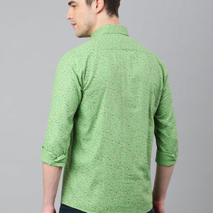 Men Green Standard Fit Printed Casual Shirt