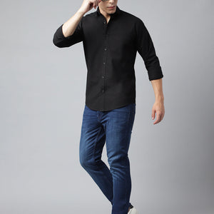 Men Black Standard Fit Solid Casual Shirt