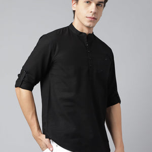 Men Black Standard Fit Solid Kurta