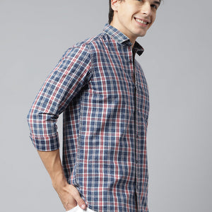 Men Navy Maroon Standard Fit Checkered Casual Shirt