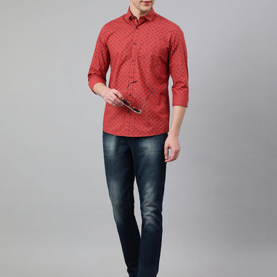 Men Rust Standard Fit Printed Casual Shirt