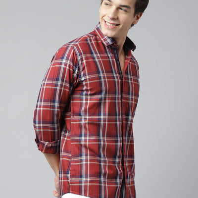 Men Rust Standard Fit Checkered Casual Shirt