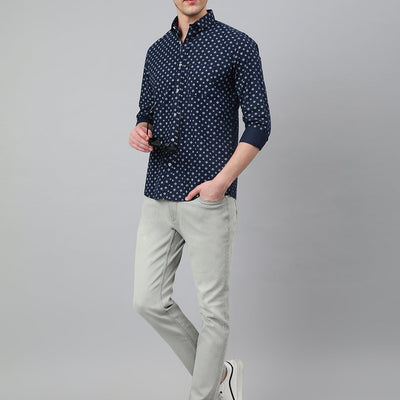 Men Navy Standard Fit Printed Casual Shirt