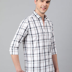 Men White Standard Fit Checkered Casual Shirt