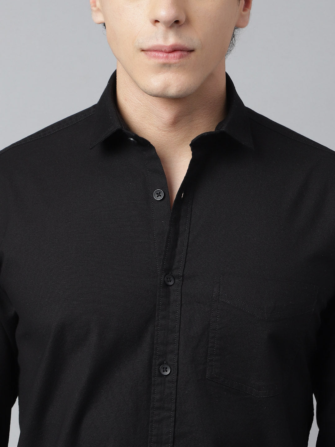 Men Black Standard Fit Solid Casual Shirt