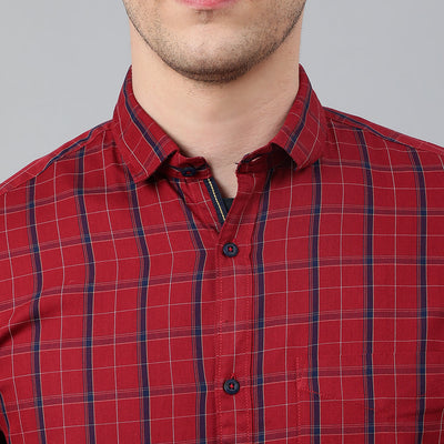 Men Maroon Standard Fit Checkered Casual Shirt