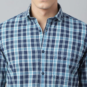 Men Navy Turquoise Standard Fit Checkered Casual Shirt