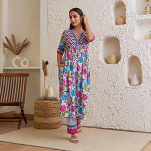 Lavender Floral Front Gathered Kurta Pant Set