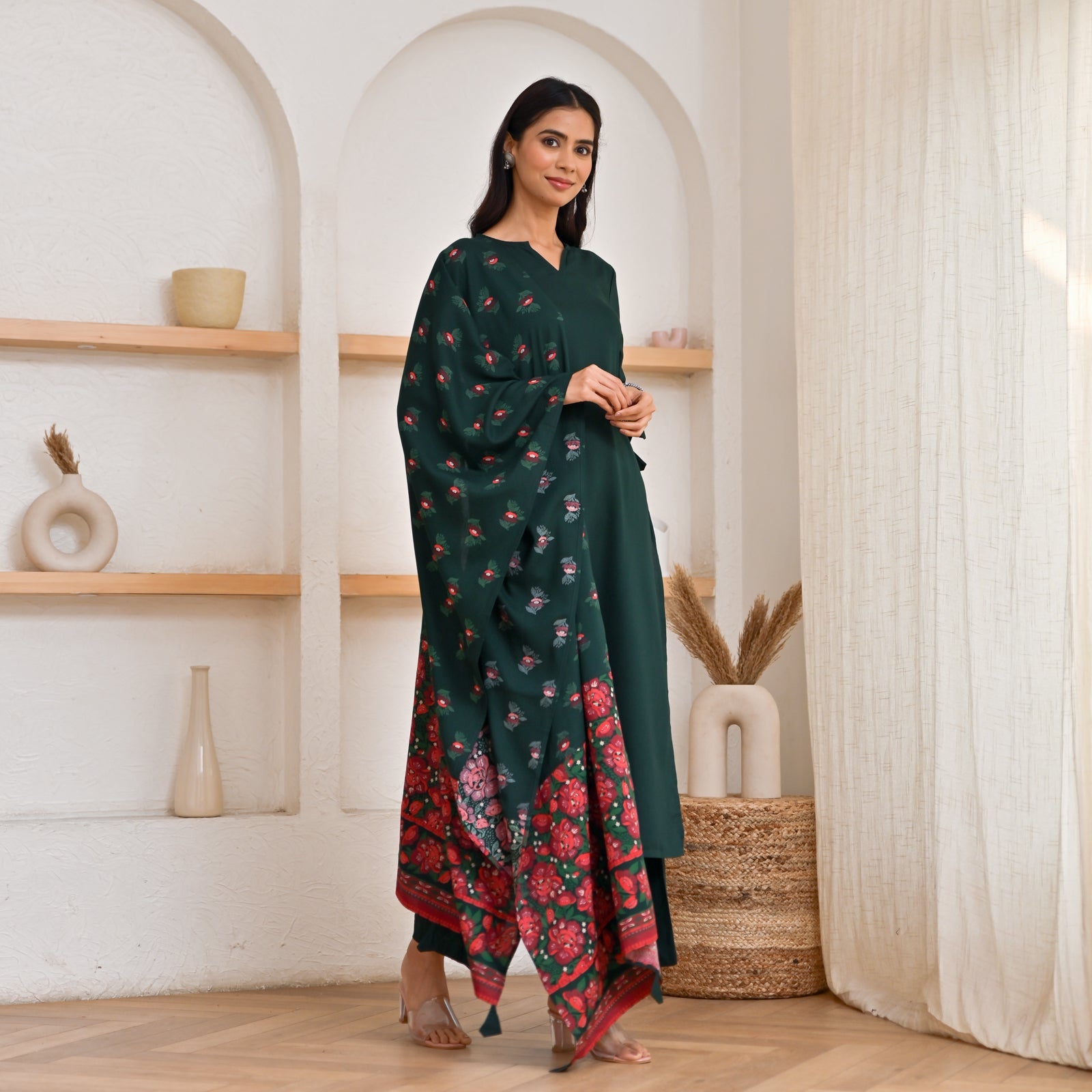 Emerald Green Kurta Pant Set with Floral Dupatta