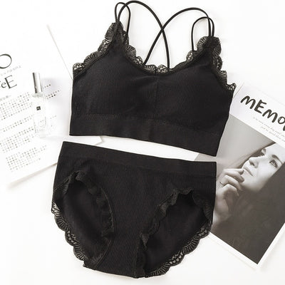 BlackTree Sexy Women Bra Panties Crop Top Set..