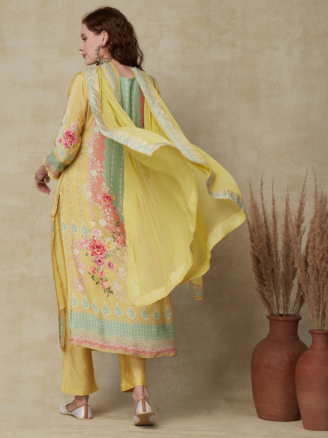 Fashor Floral & Geometric Printed Straight Fit Kurta with Pant & Dupatta - Sheen Green - view 6