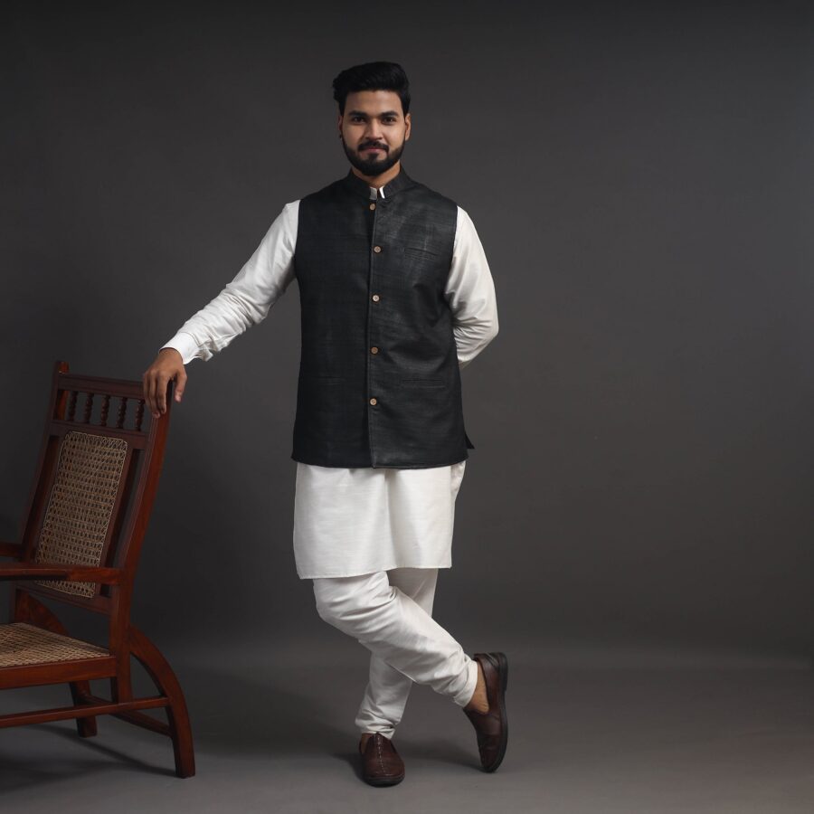 ITOKRI CASUALS Black - Vidarbha Tussar x Ghicha Silk Handloom Nehru Jacket 01