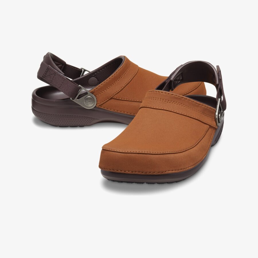 Crocs | MOPQ X CROCS CLASSIC CLOG { MOCHA