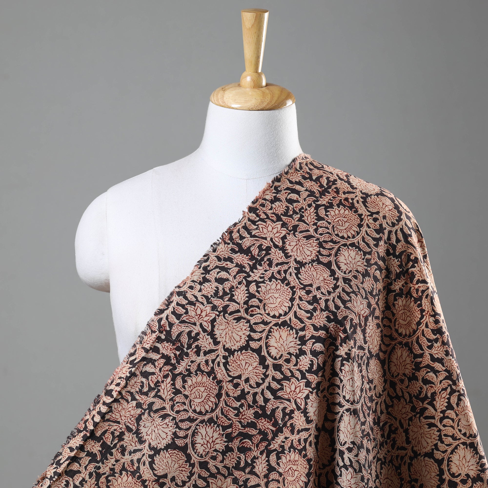 PITCHUKA SRINIVAS KALAMKARI PEDANA Black - Pedana Kalamkari Hand Block Printed Cotton Fabric