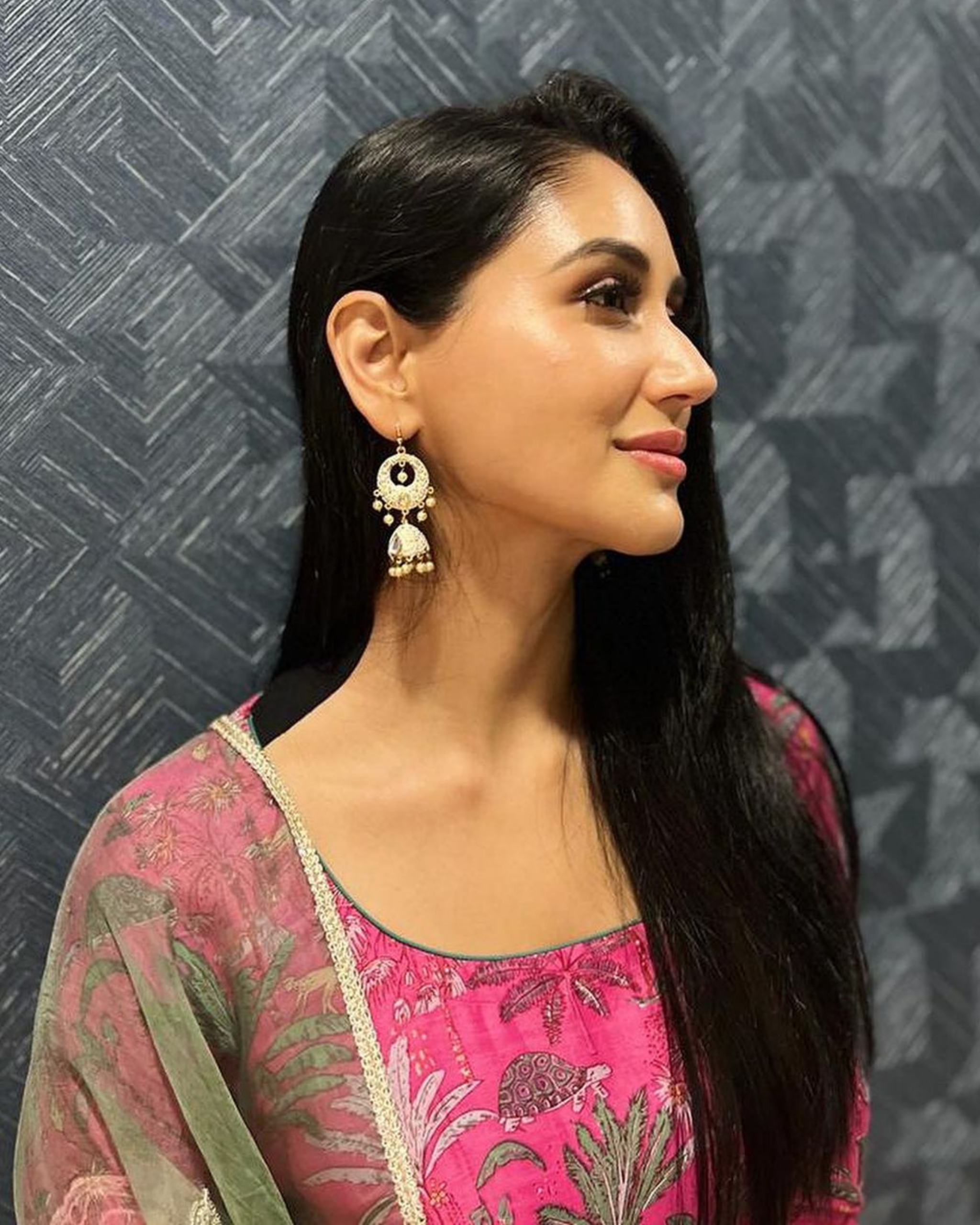 Aachho Taavi Chanderi Suit Set - view 6