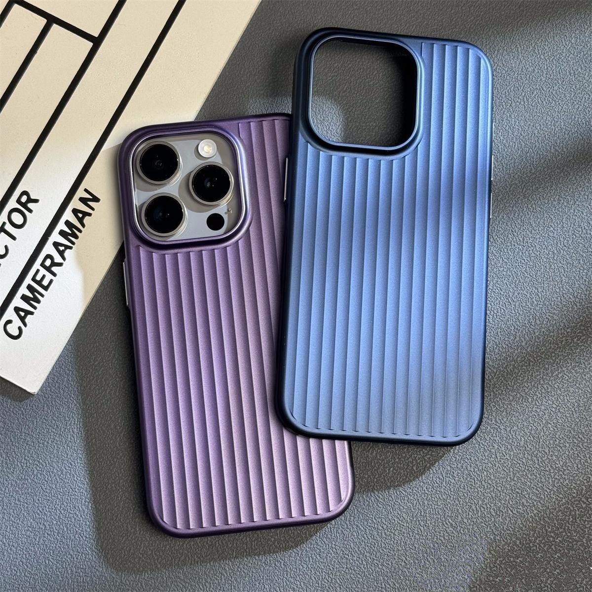 Million Cases Corrugated Pattern Matte Plating Case - iPhone - view 9