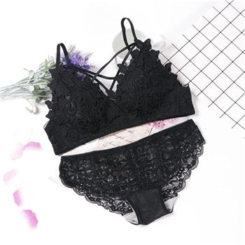 BlackTree Sexy lingerie bra set for new wedding couple..