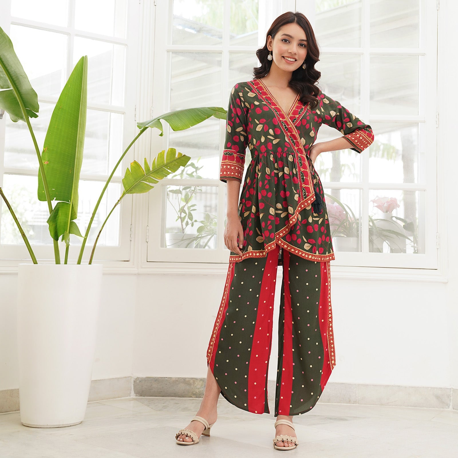 BlackTree Green Asymmetric Gather Co-ord Set with Side Tie Up Detail - view 3