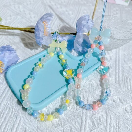 Peeperly Delightful Bowknot Pearls Phone Charm - view 2