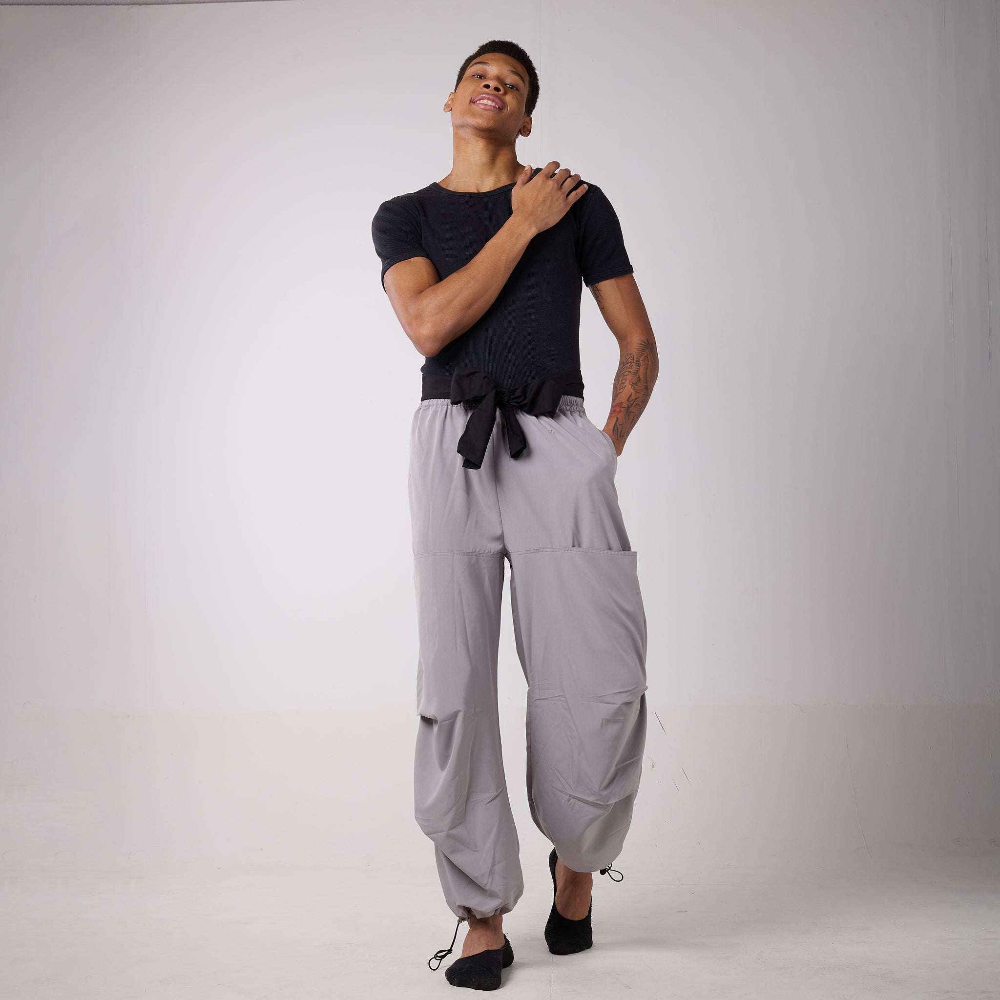 IZF Grey Air Parachute Pants(Toji Pants) - view 4