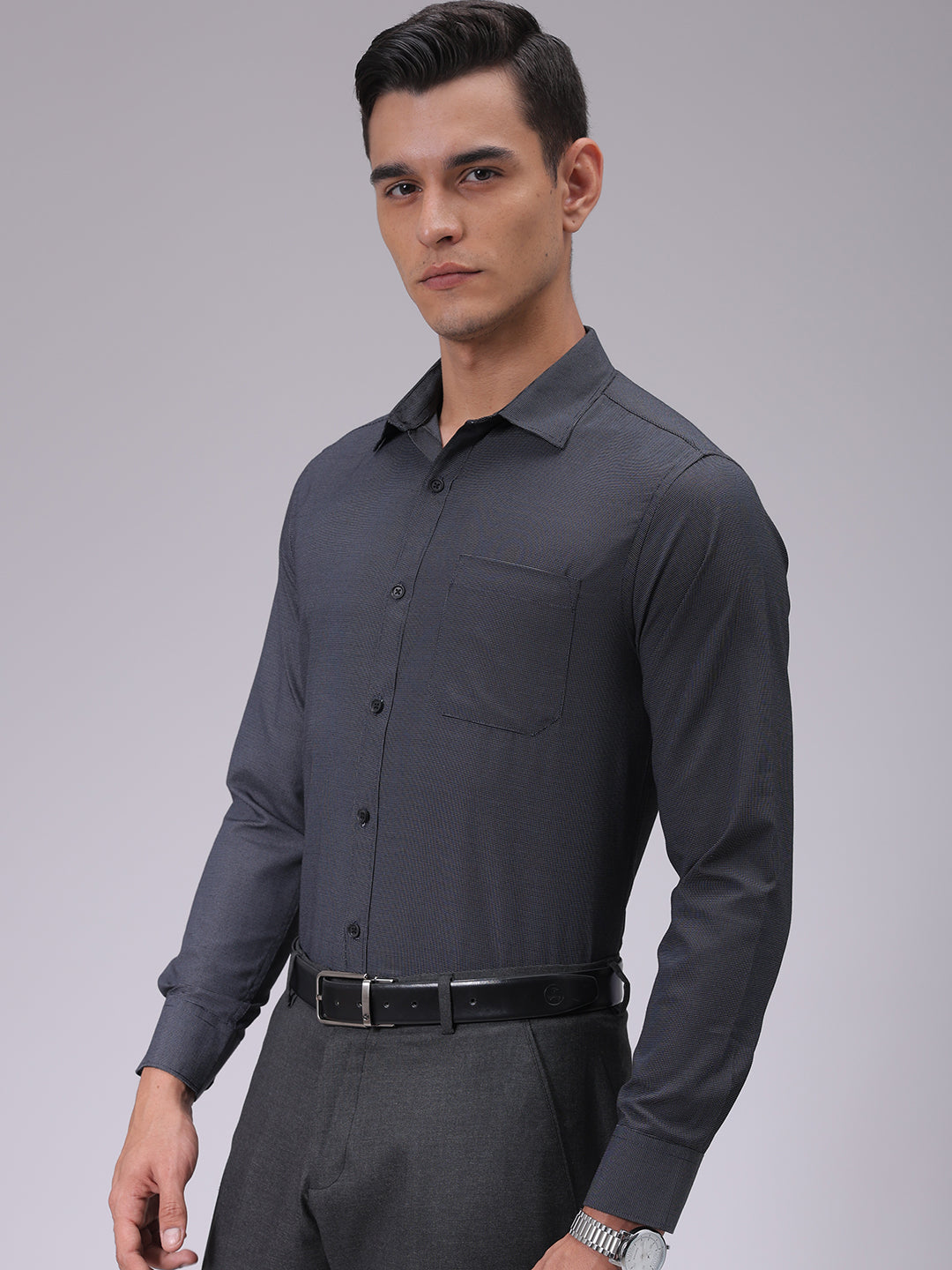 Luxe by TIGC Men's Black Slim Fit Solid Formal Shirt - view 3