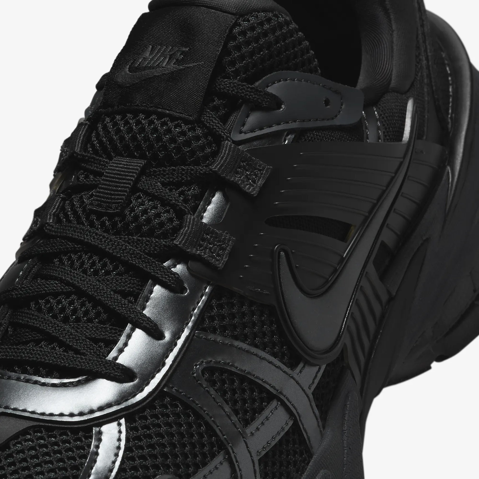Nike | V2K RUN { BLACK/DK SMOKE GREY-ANTHRACITE - view 4