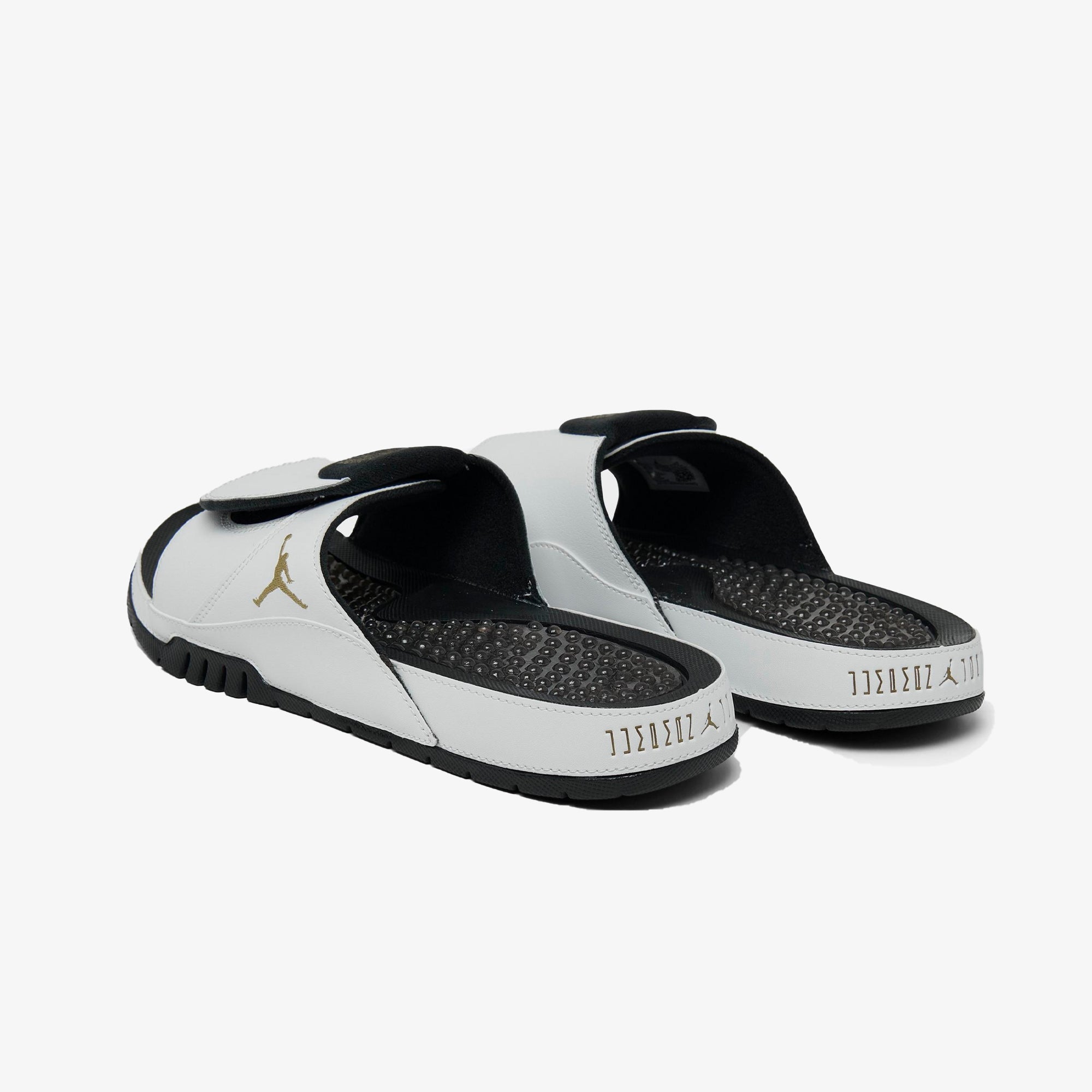 Jordan | HYDRO XI { WHITE/METALLIC GOLD-BLACK - view 2
