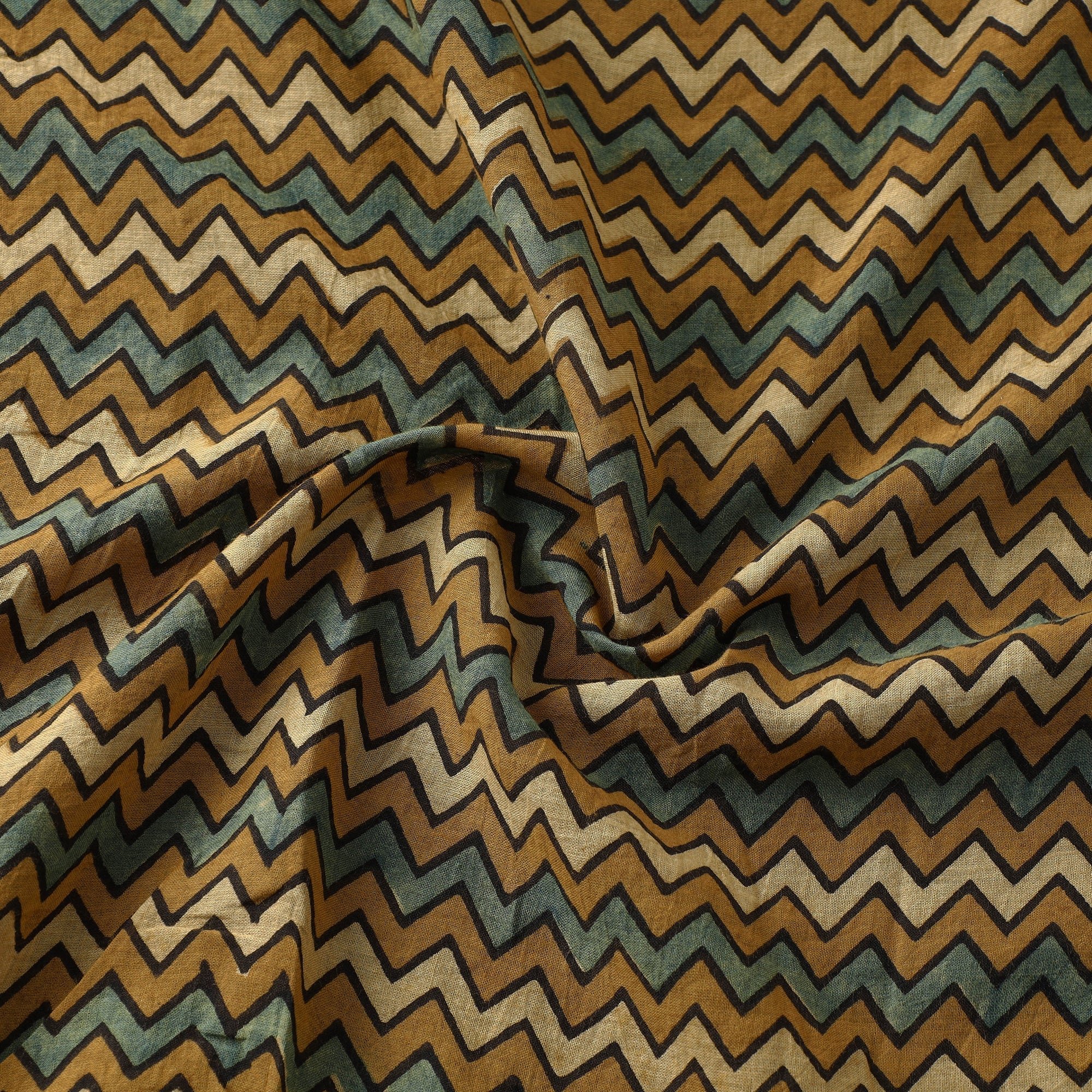 AJRAKH BY SUFIYAN ISMAIL KHATRI Brown - Ajrakh Hand Block Printed Mul Cotton Fabric 04 - view 3