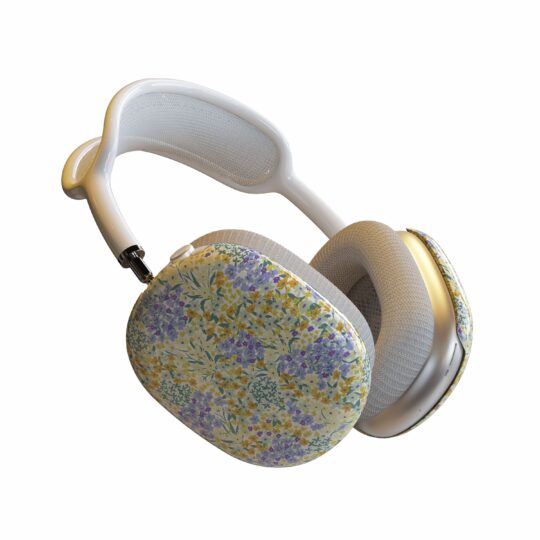 Casetry Dream Garden | Cottagecore AirPods Max Case - view 2