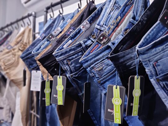 Wholesale Men's Jeans High Quality, Low Prices from BlackTree India - view 2