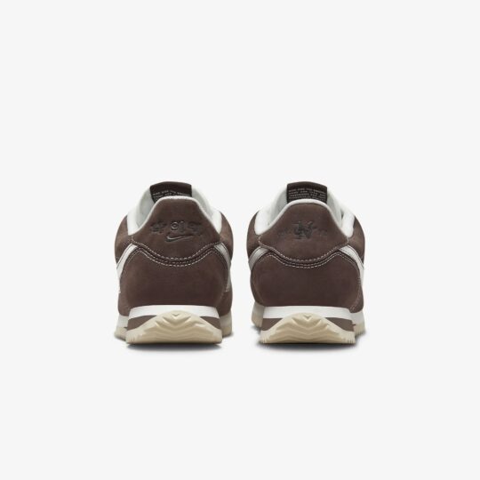 Nike | CORTEZ SE { BAROQUE BROWN/SAIL-COCONUT MILK - view 2