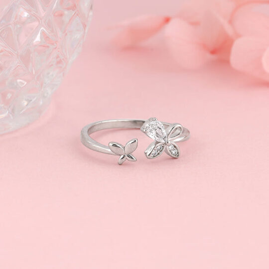 GIVA Jewellery Silver Dazzling Butterfly Ring - view 2