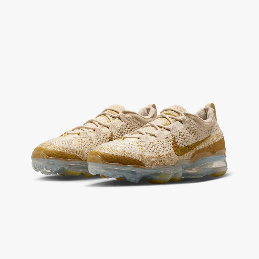 Nike | AIR VAPORMAX 2023 FLYKNIT { SANDDRIFT/BRONZINE-BRONZINE-SANDDRIFT