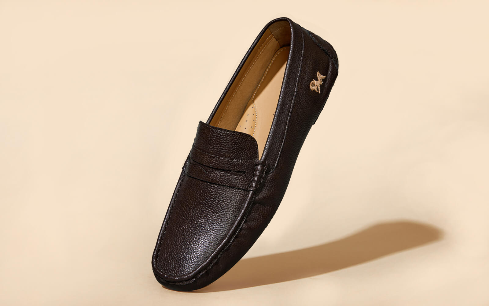 Neeman's Dress Loafers : Brown - view 2