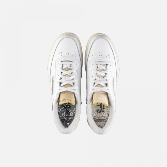 Reebok | amongst few CLUB C { MAGIC CARPET - view 2