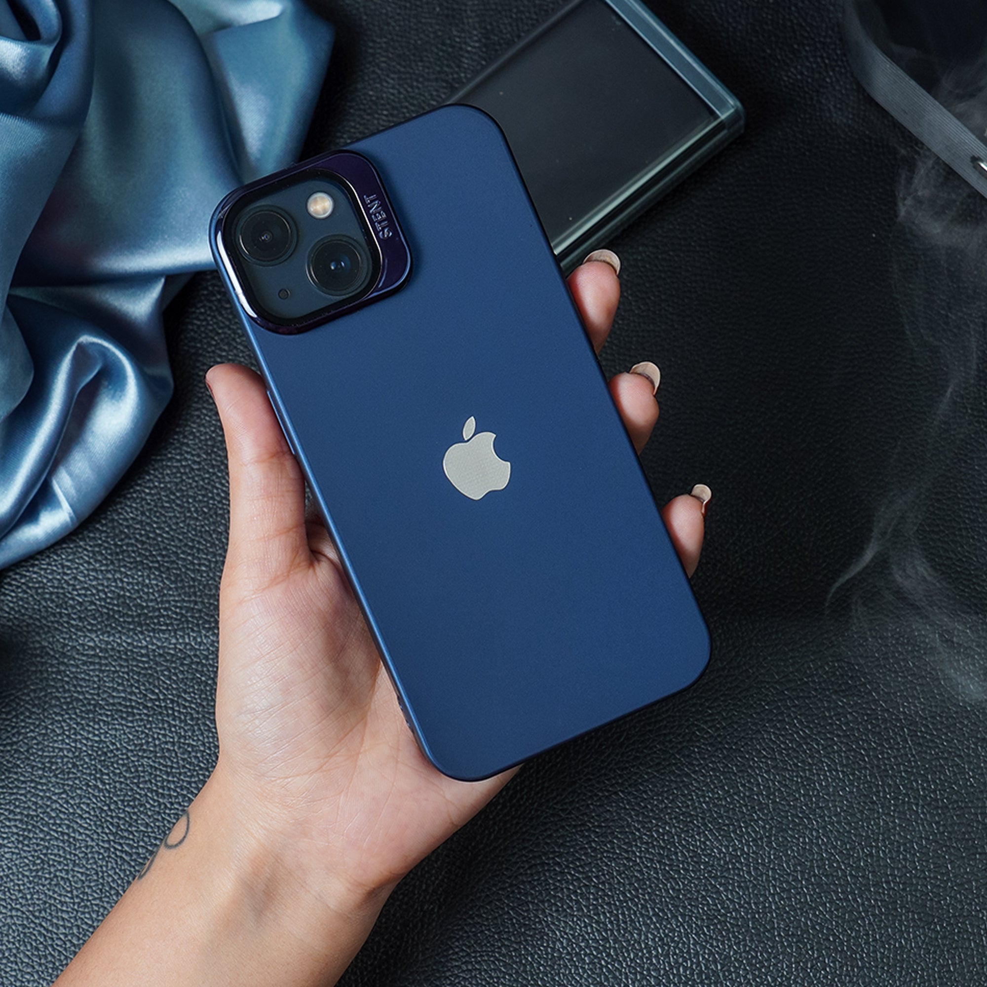 Apple iPhone 13 Series Clear Camera Protector Hidden Stand Logo Case - view 9