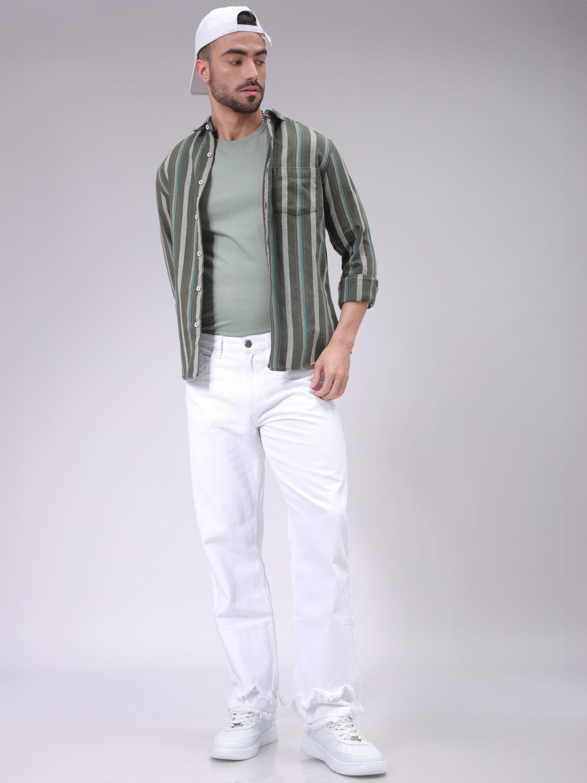 The Indian Garage Co Men's White Vintage Straight Fit Solid Distressed Jeans - view 3