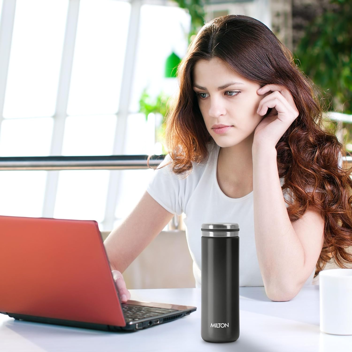Shiny Thermosteel Bottle (Milton) - view 3