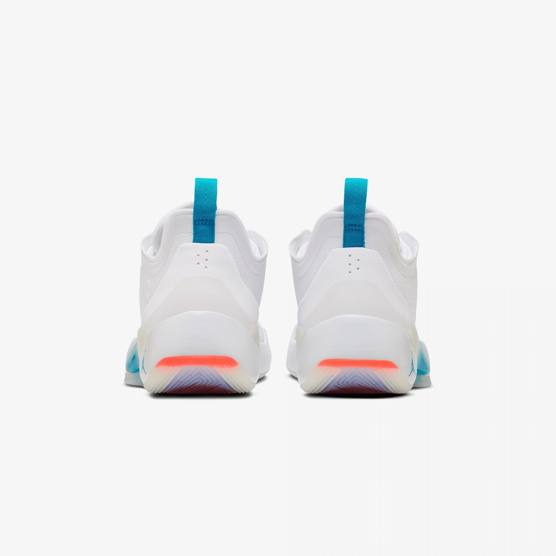 Nike | LUKA 1 PF { WHITE/METALLIC SILVER - view 2