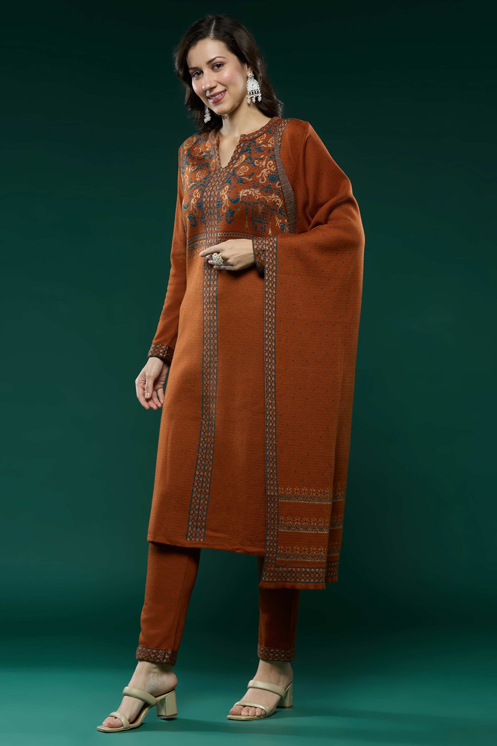 Peachmode Dark Rust Floral Woolen Salwar Suit - view 4