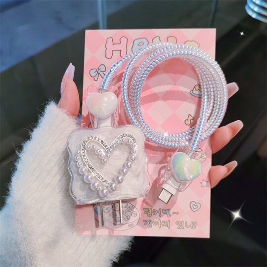 Peeperly Rhinestone Heart Adapter And Cable Protector Kit - view 2