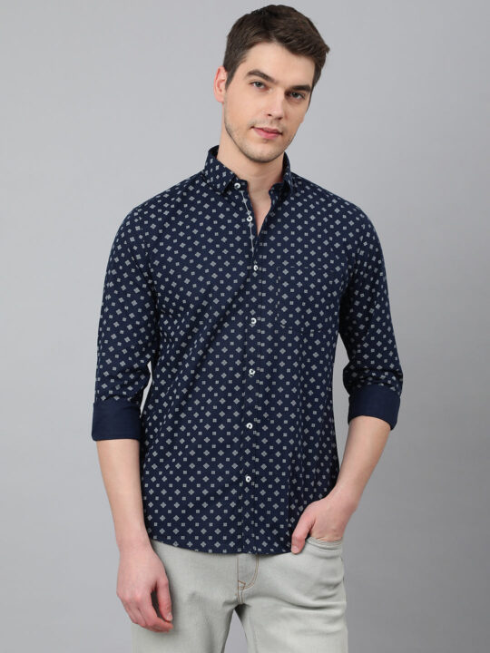 BlackTree Men Navy Standard Fit Printed Casual Shirt