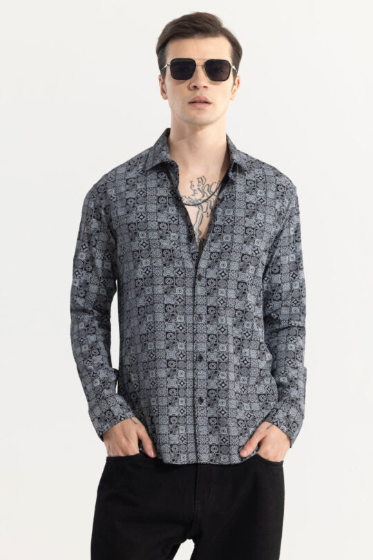 SNITCH Imprint Motif Black Shirt